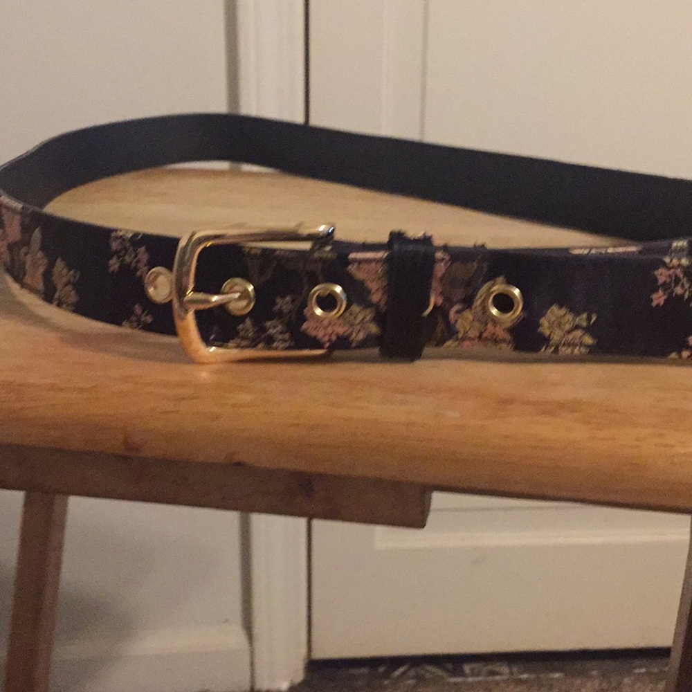Floral Belt
